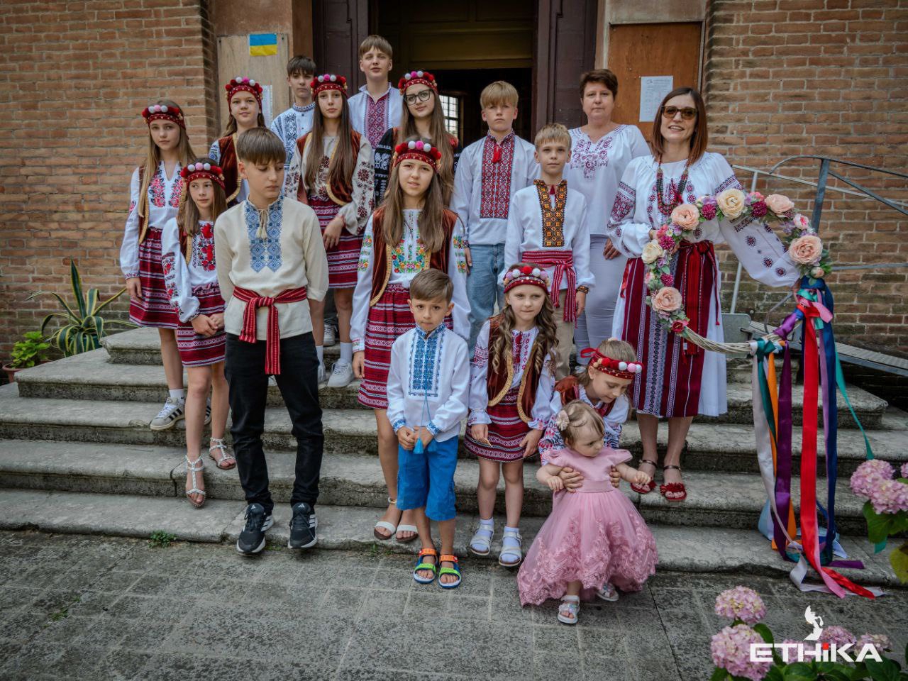 Парафіяльний центр "Світло від Світла"