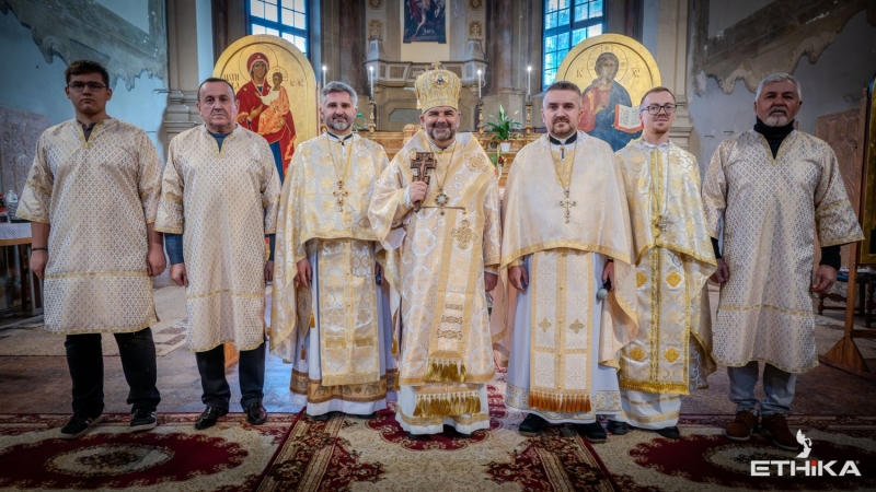 Владика Григорій очолив св. Літургію у нашому храмі